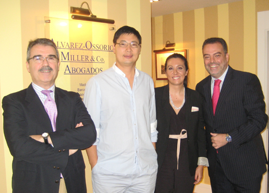 The President of the Association of Chinese Merchants and Businesspeople in Spain visits the Firm.