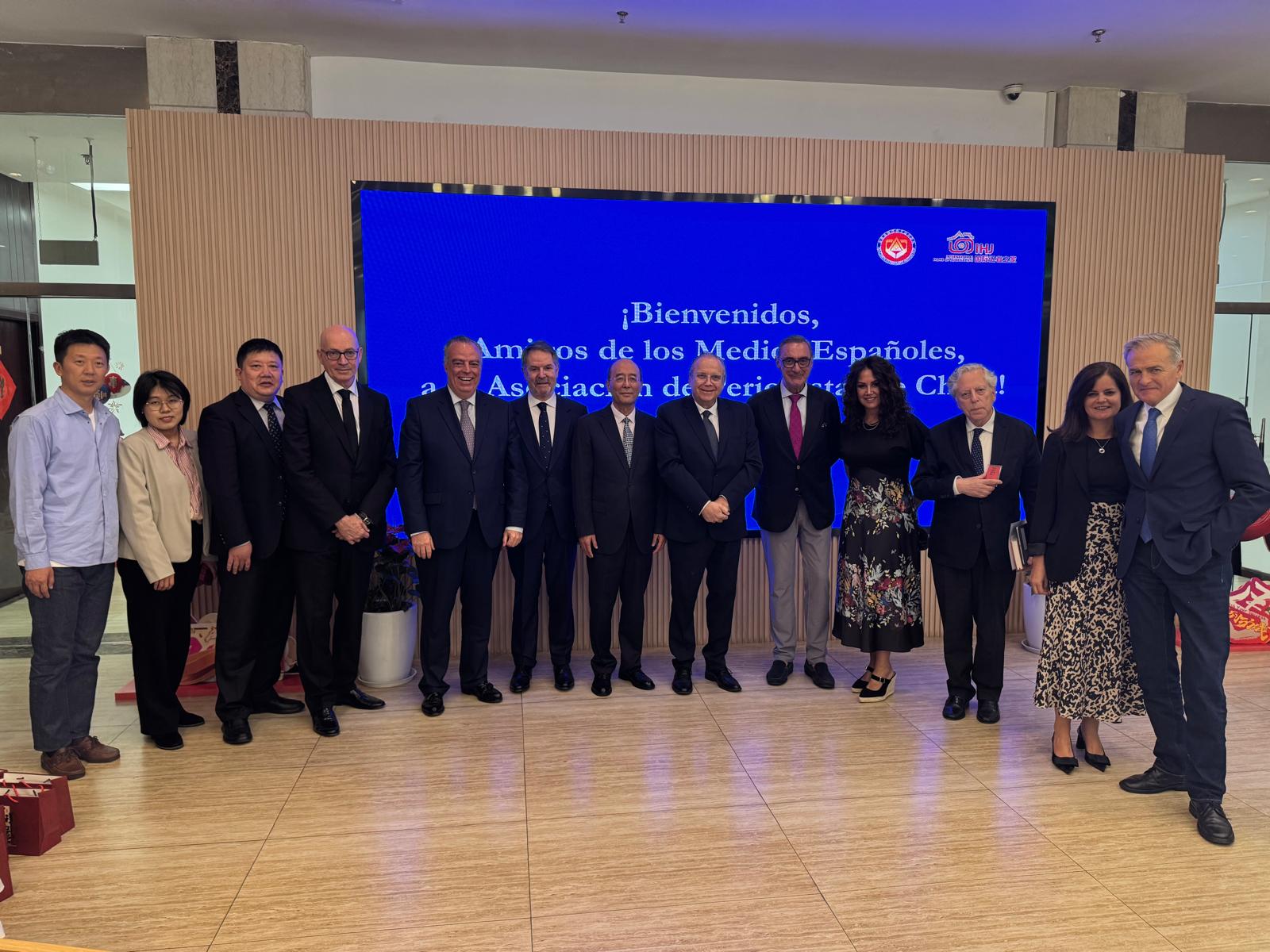 Visita Institucional a la Asociación de la Prensa de China acompañado por periodistas españoles de reconocida reputación